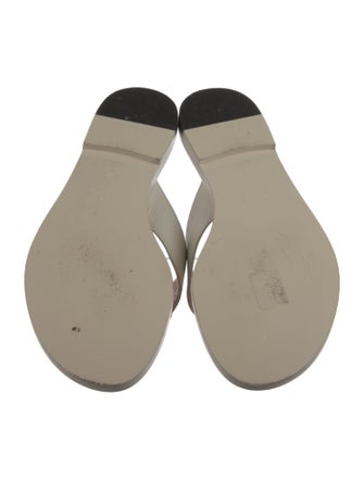 Gucci Interlocking G Logo Leather Flip Flops