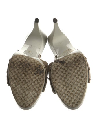 Gucci Interlocking CC Logo Canvas Slides