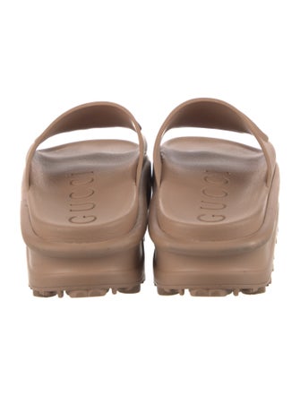 Gucci Interlocking G Logo Rubber Slides