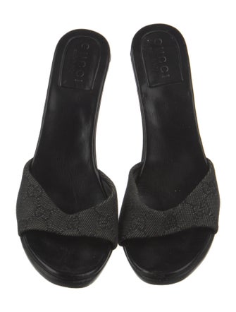 Gucci GG Canvas Slides