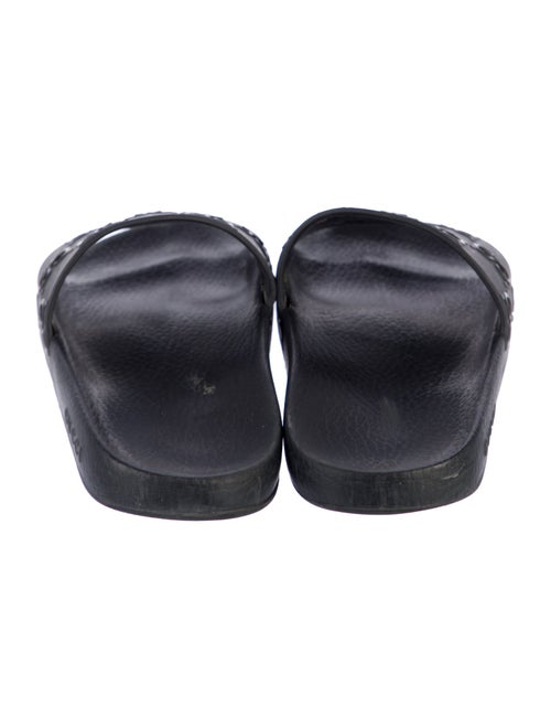 Gucci GG Logo Rubber Slides