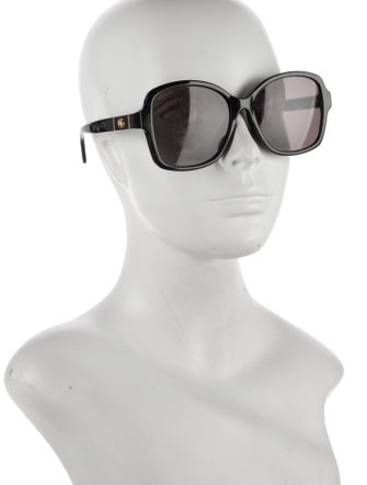Gucci Oversize Tinted Sunglasses