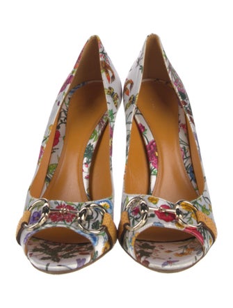 Gucci Flora Print Satin Pumps