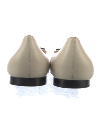 Gucci Leather Crystal Embellishments Ballet Flats