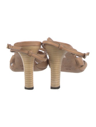 Gucci Hasler Horsebit Accent Leather T-Strap Sandals