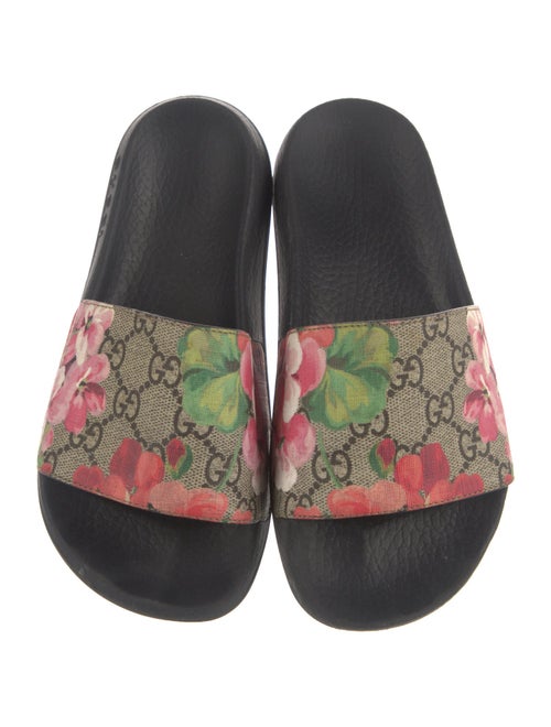 Gucci GG Canvas Canvas Slides