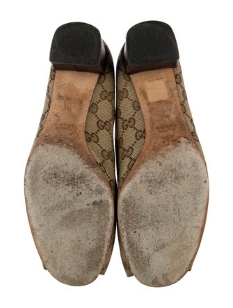 Gucci GG Canvas Canvas Pumps