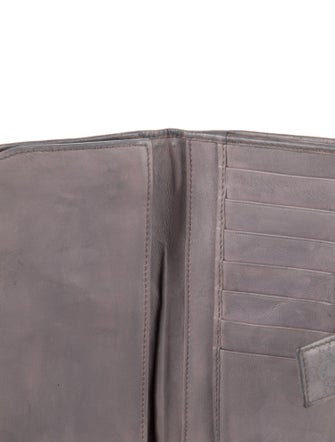 Gucci Microguccissima Pattern Leather Continental Wallet