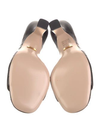 Gucci Double G Logo Leather Slides