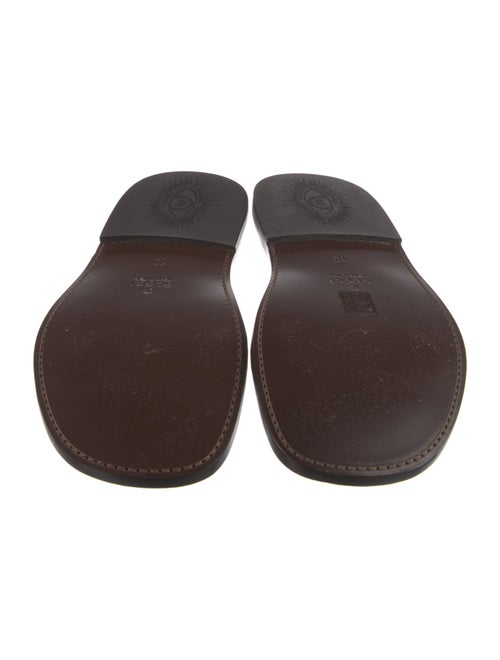 Gucci Interlocking G Logo Leather Flip Flops