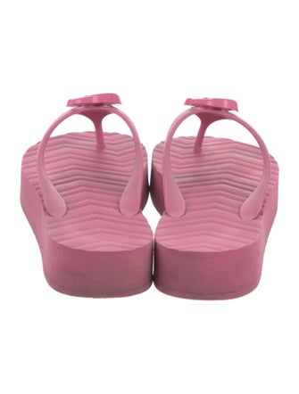 Gucci Running GG Logo Rubber Flip Flops