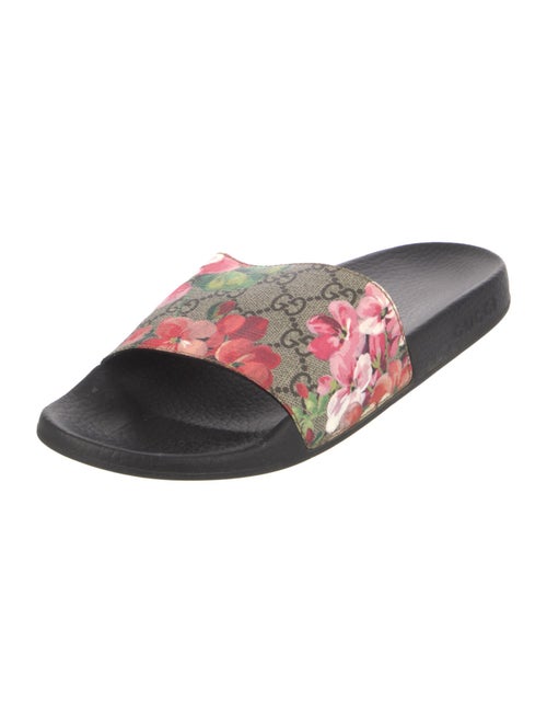 Gucci GG Canvas Slides