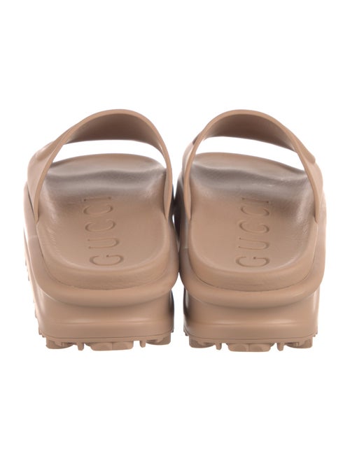 Gucci Interlocking G Logo Rubber Slides