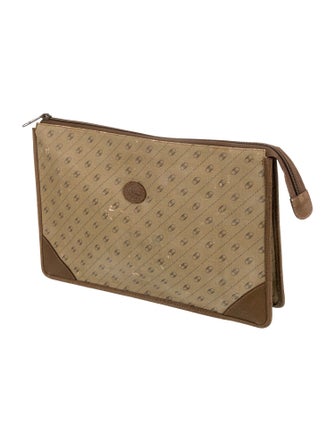 Gucci Canvas Portfolio