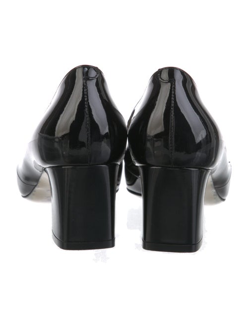 Gucci Interlocking G Logo Patent Leather Pumps