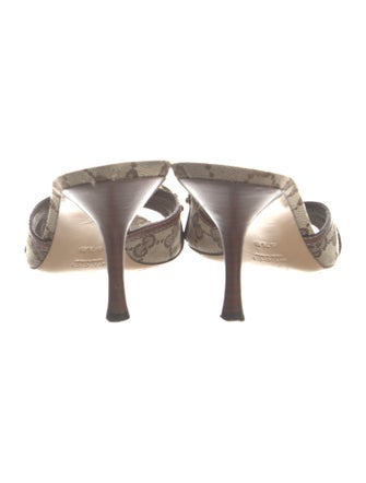 Gucci GG Canvas Canvas Slides