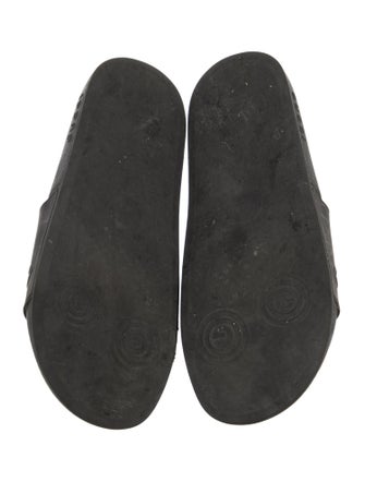 Gucci Interlocking G Logo Rubber Slides