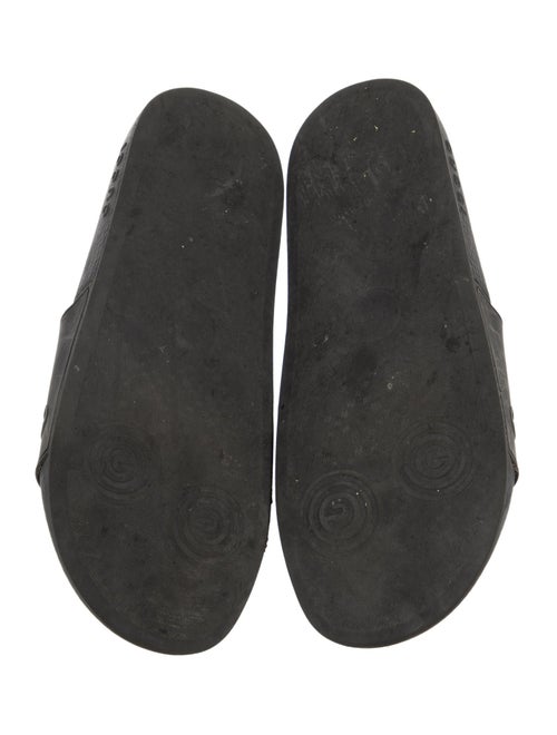 Gucci Interlocking G Logo Rubber Slides