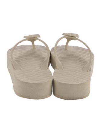 Gucci Double G Logo Rubber Flip Flops
