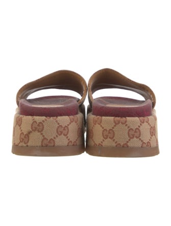 Gucci GG Canvas Canvas Slides