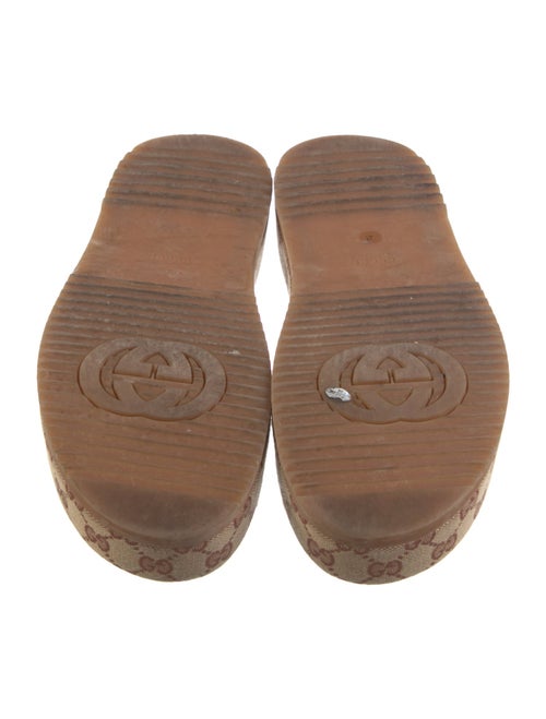Gucci GG Canvas Canvas Slides