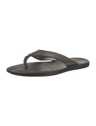 Gucci Leather Flip Flops