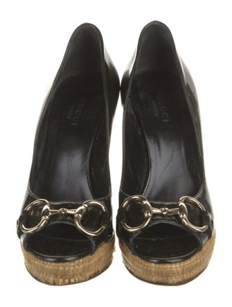 Gucci Horsebit Accent Patent Leather Pumps