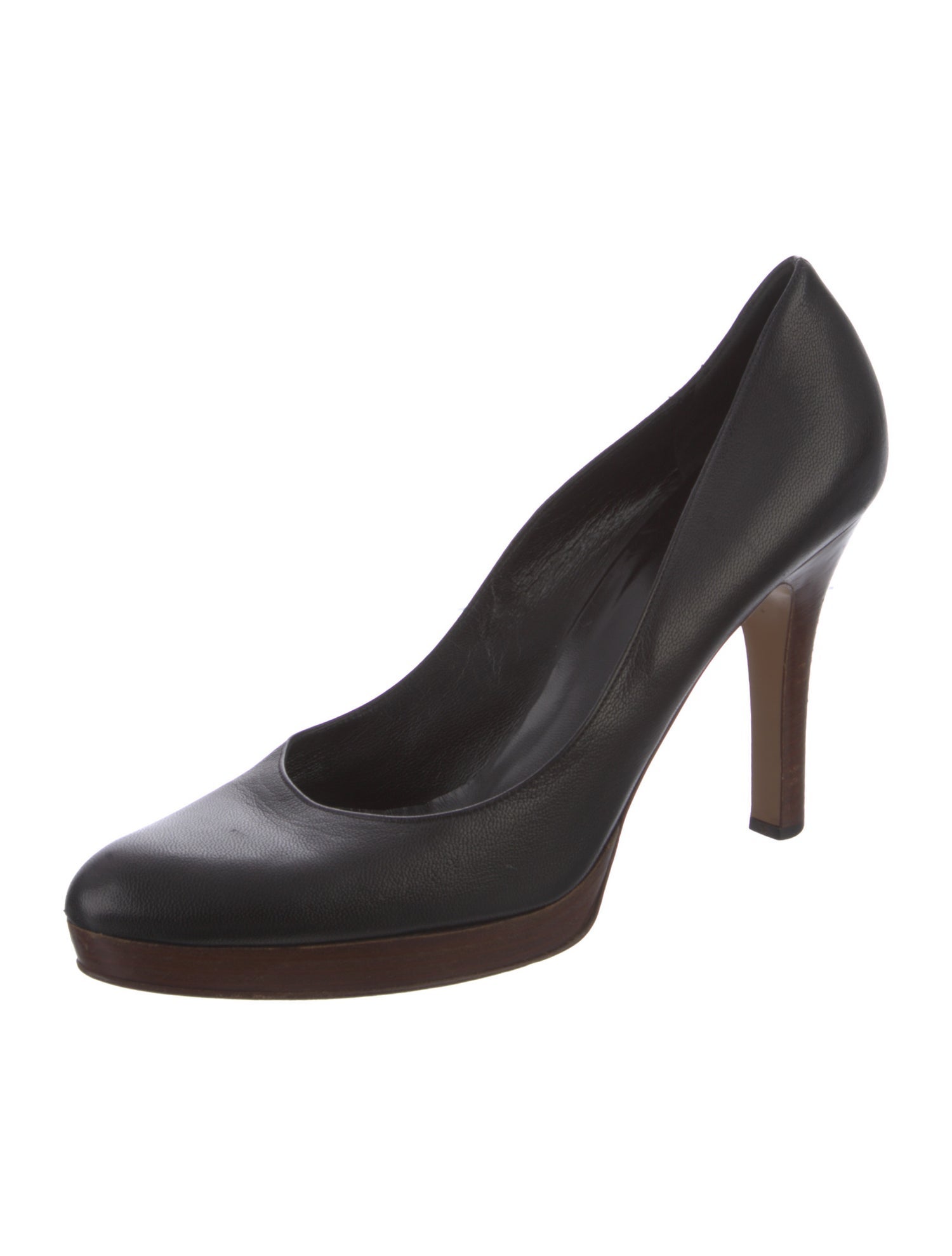 Gucci Leather Pumps