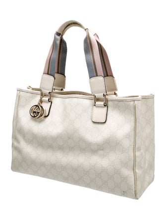 Gucci GG Supreme Top Handle Bag