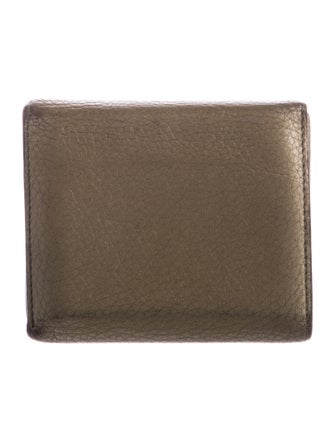 Gucci Interlocking G Logo Leather Compact Wallet