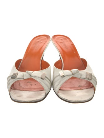 Gucci Leather Bow Accents Slides
