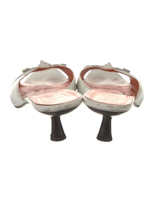 Gucci Leather Bow Accents Slides