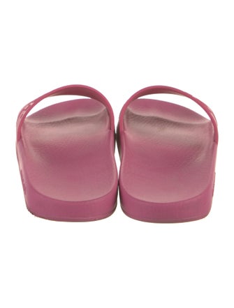 Gucci Interlocking G Logo Rubber Slides