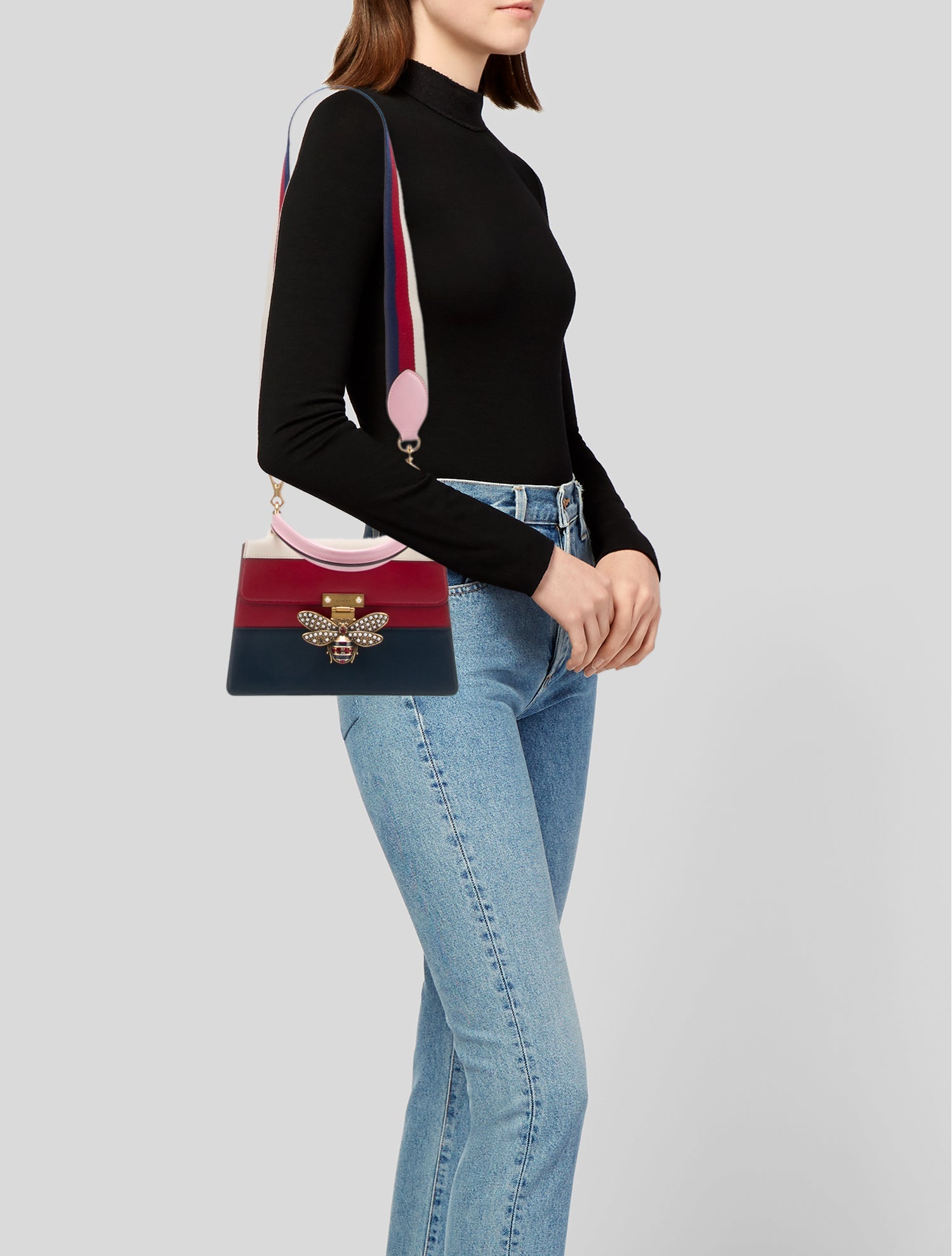 Gucci Sylvie Web Queen Margaret Small