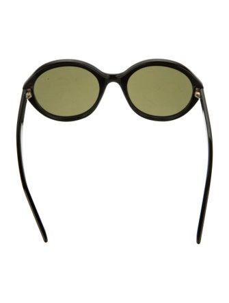 Gucci Oversize Tinted Sunglasses