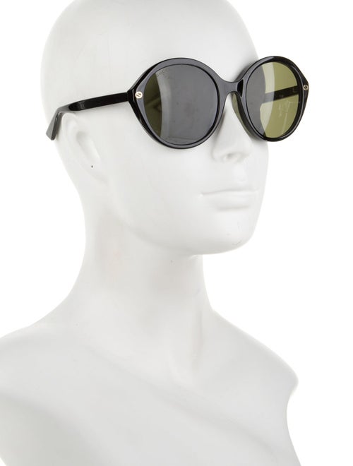 Gucci Oversize Tinted Sunglasses