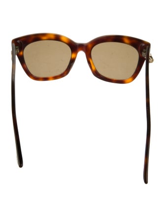 Gucci Wayfarer Tinted Sunglasses