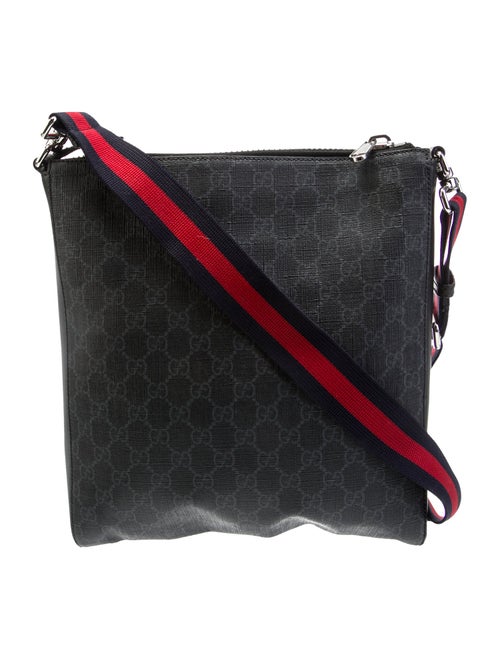 Gucci GG Supreme Messenger Bag