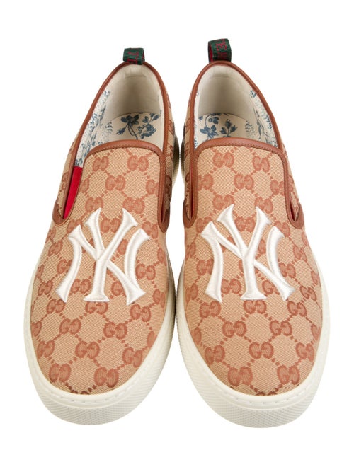 Gucci GG Canvas Canvas Sneakers