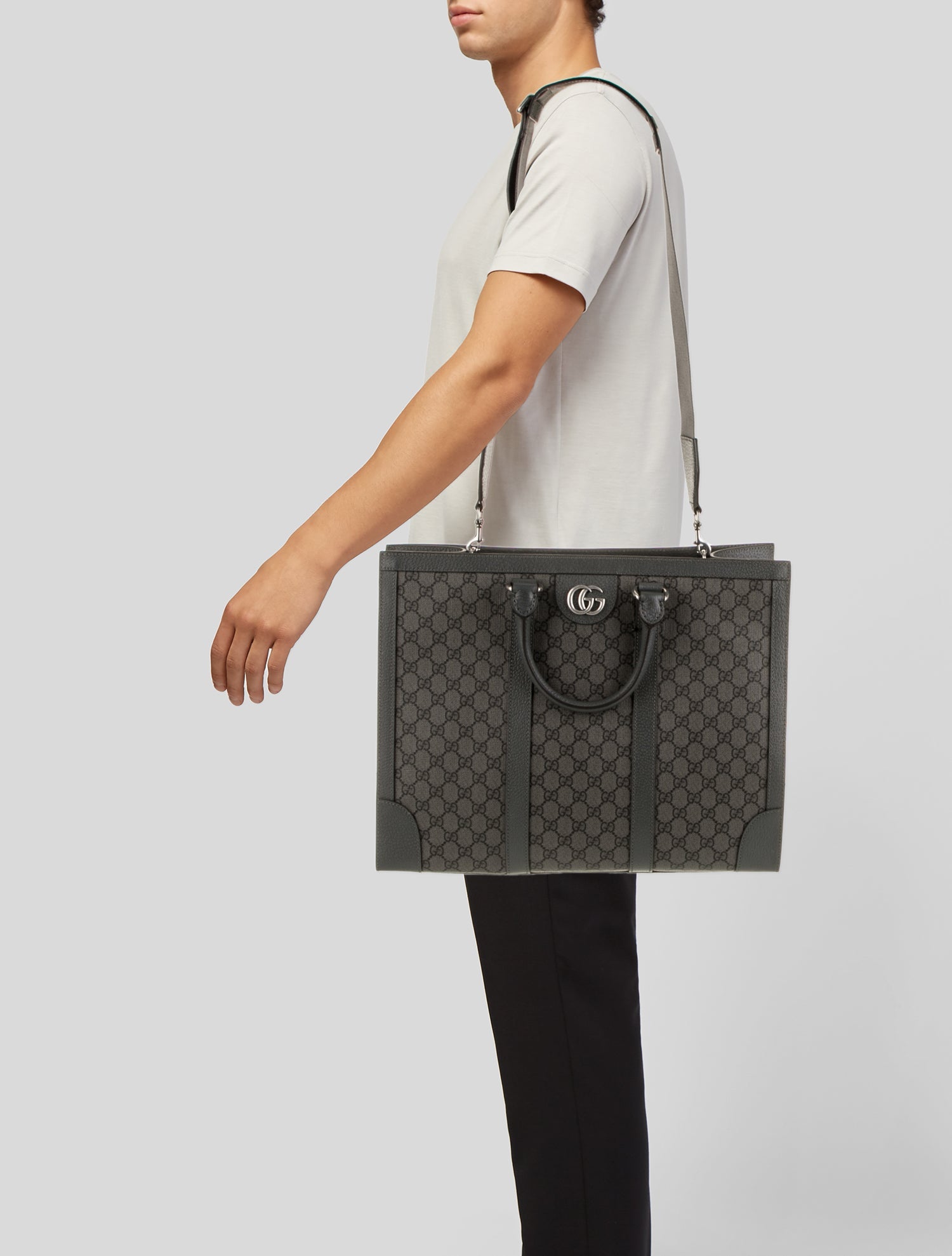 Gucci GG Supreme Ophidia