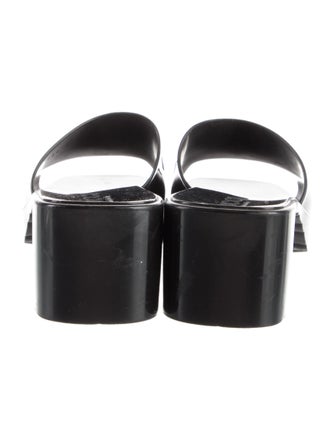 Gucci Rubber Slides
