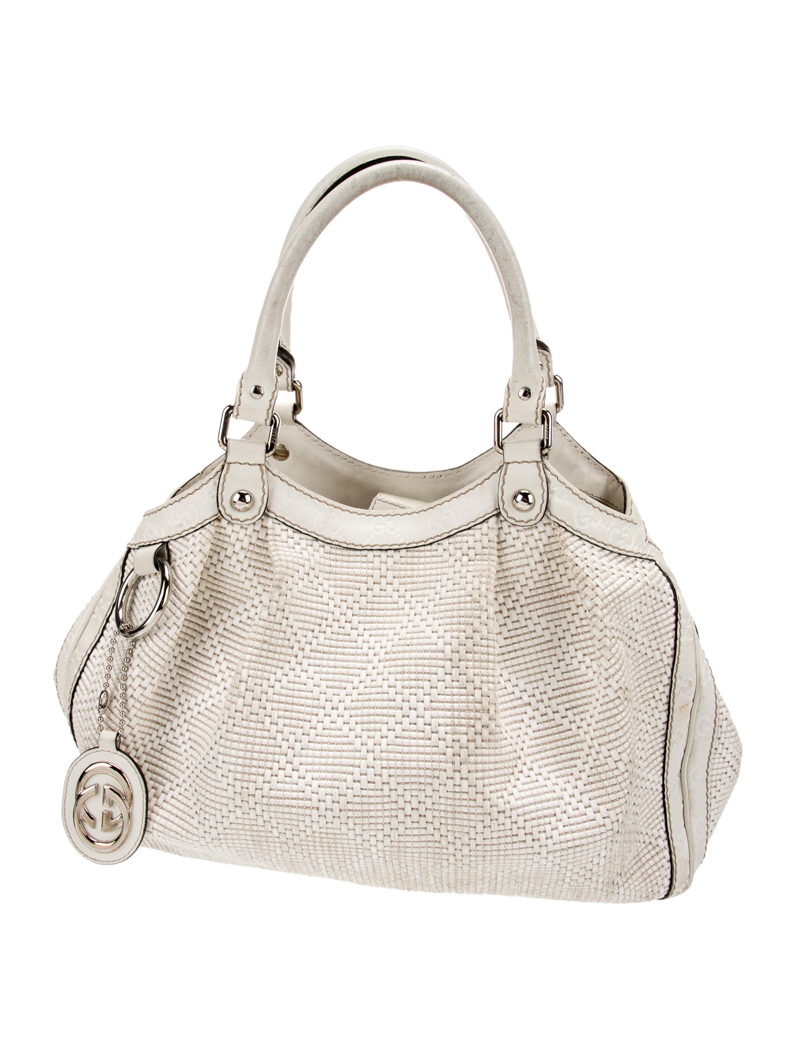 Gucci GG Signature Sukey Medium