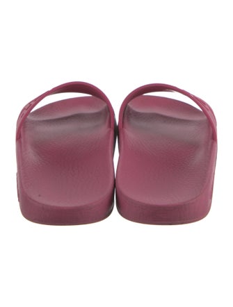Gucci Interlocking G Logo Rubber Slides