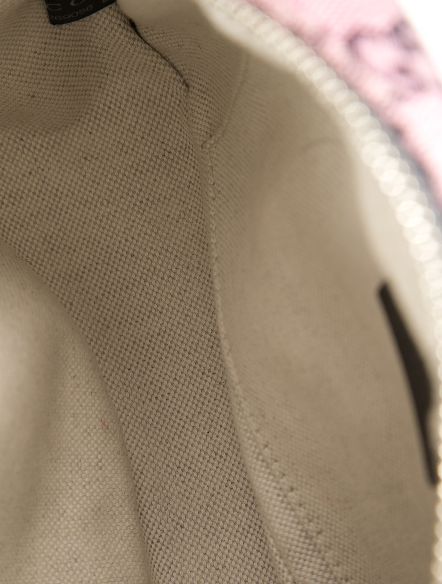 Gucci GG Canvas Marmont Small