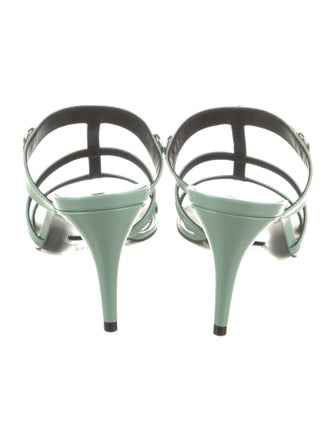 Gucci Horsebit Accent Patent Leather Slides