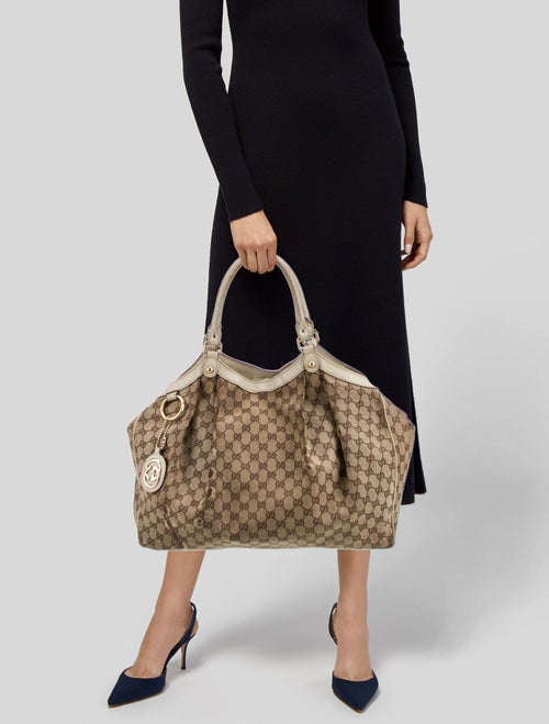 Gucci GG Canvas Sukey Large