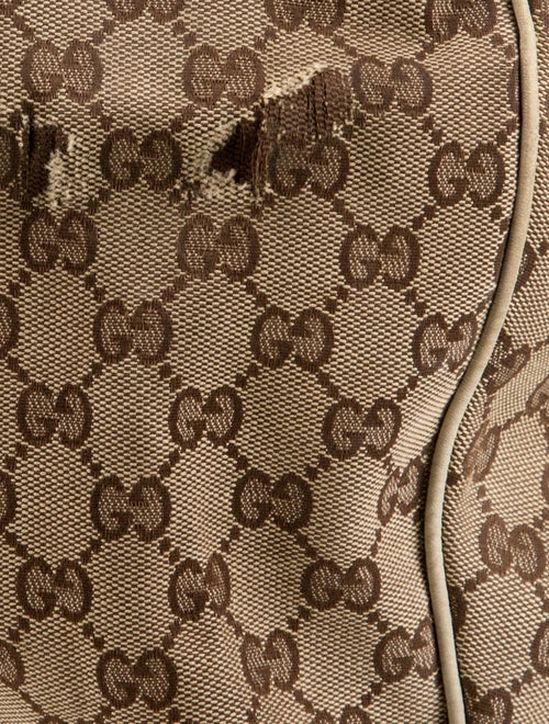 Gucci GG Canvas Sukey Large