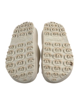 Gucci Interlocking G Logo Rubber Slides