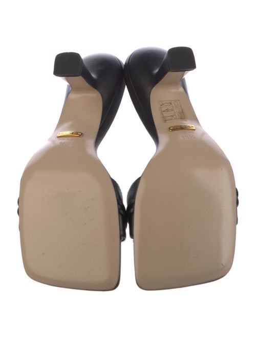 Gucci Tiger Head Accent Leather Slides