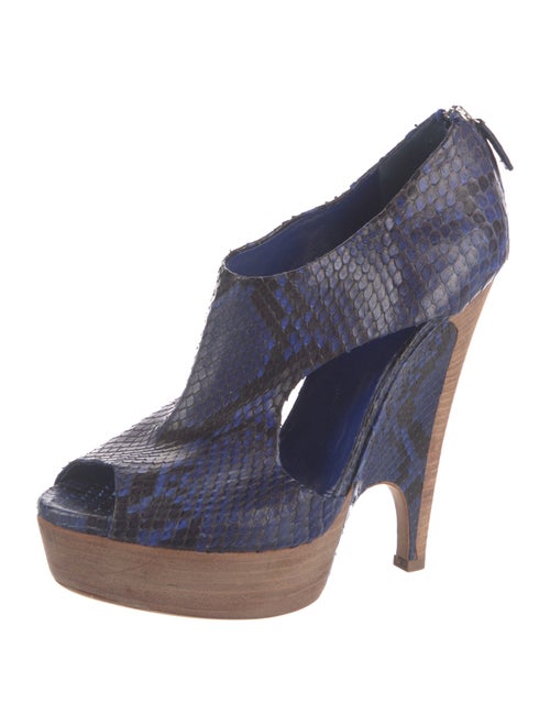 Gucci Python Animal Print T-Strap Pumps